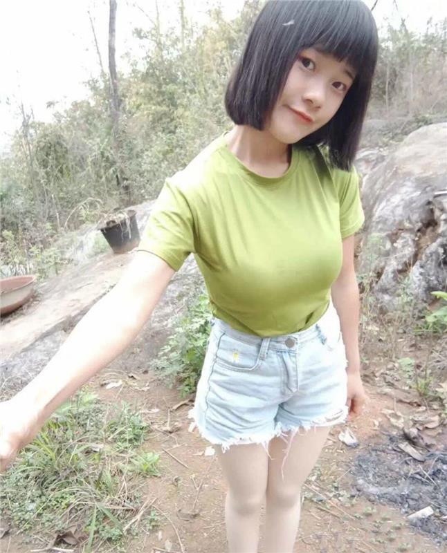 童颜巨乳D杯美少女