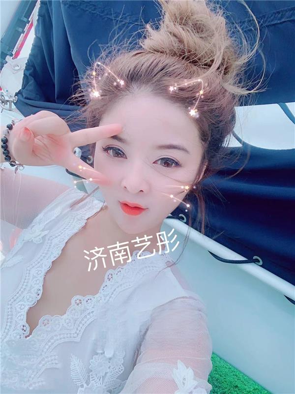 王哥探花系列 济南大胸妹子 艺彤