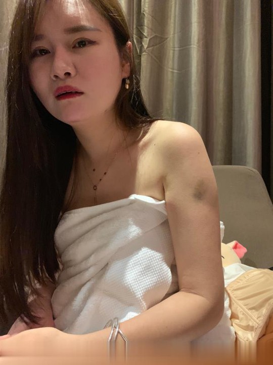 美少妇小果.